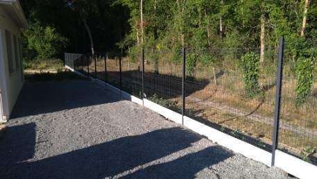 Réalisation de clôtures, Branne